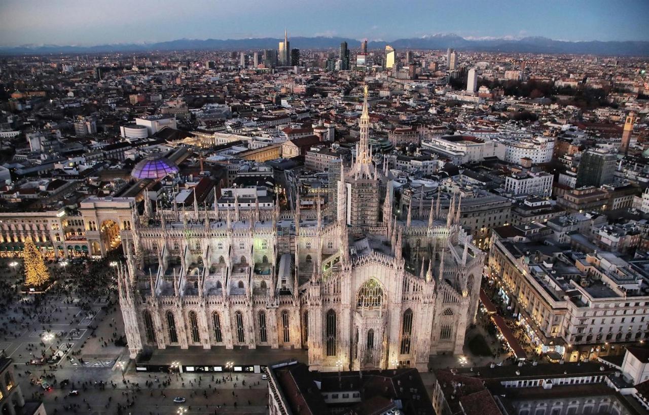 Duomo Milano Suite Retreat Екстер'єр фото